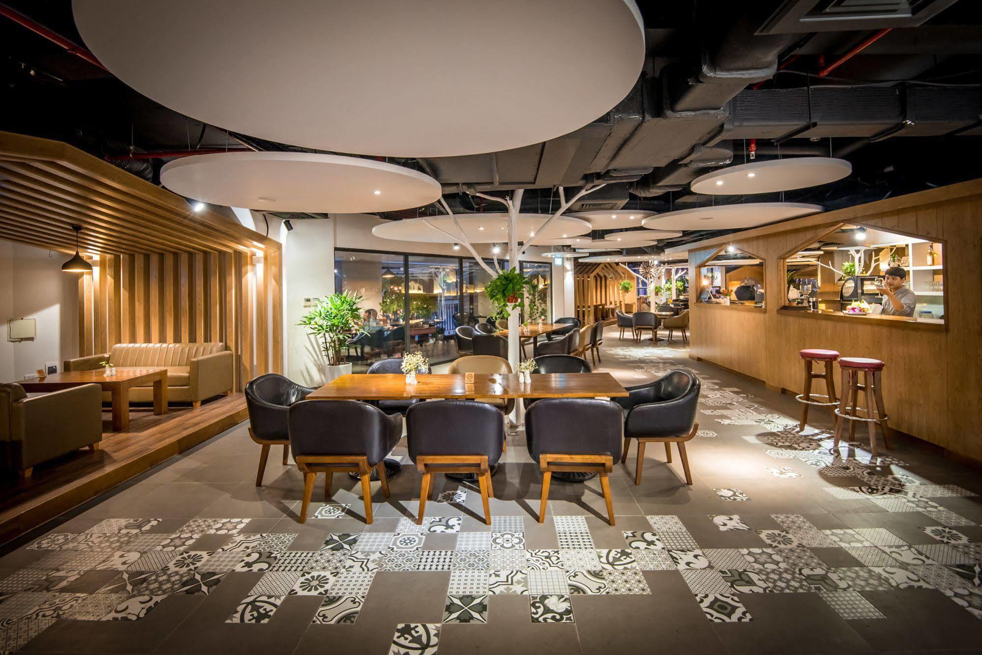 Dream Hotel And Apartment Hanoï Extérieur photo